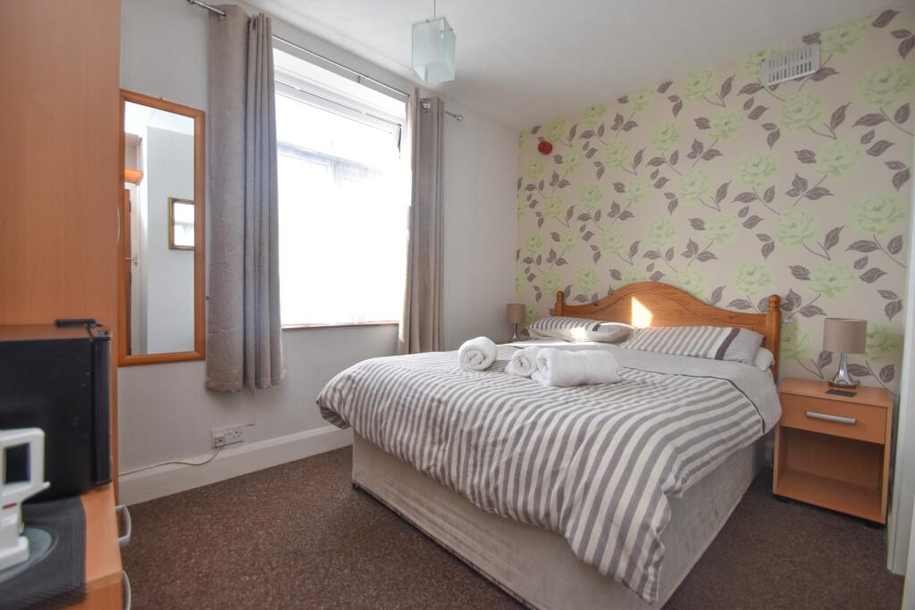 bedroom eight