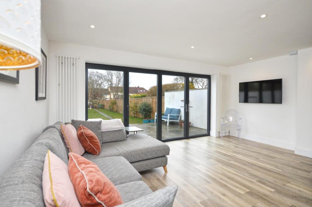 Open Plan Kitchen/Dining/Family Room