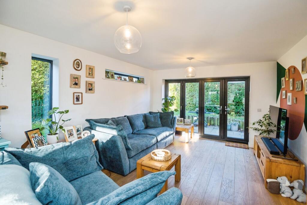 Living/Dining Room