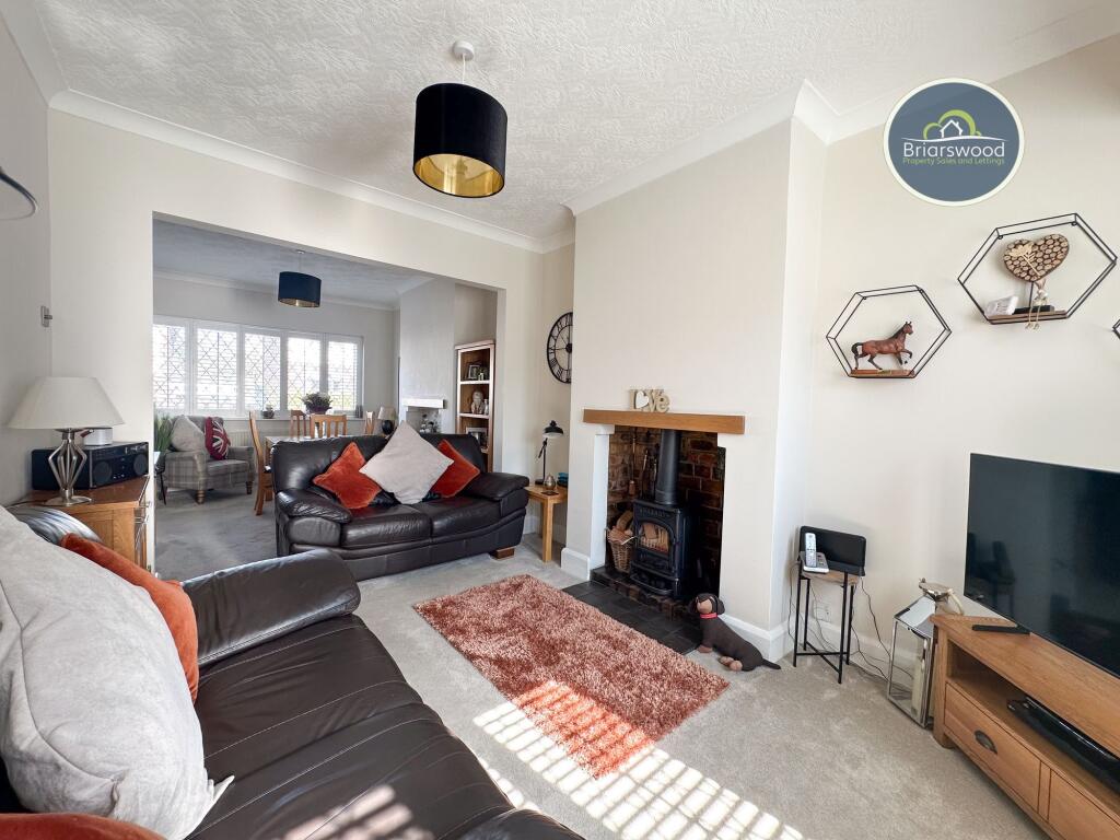 Living Room/Dining Room