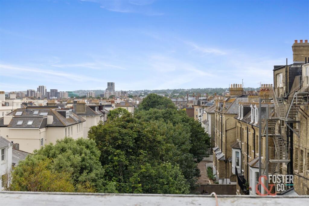 St Catherines Terrace, 1 Flat 4-006.jpg