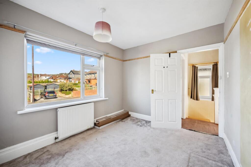 Bedroom One to landing.jpg