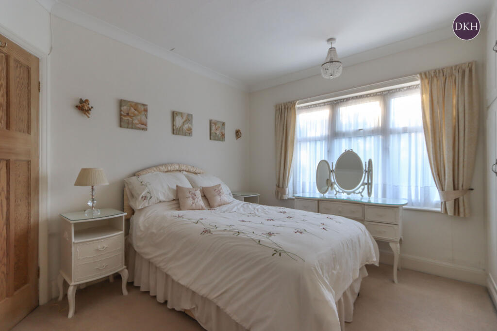 Picture No. 04