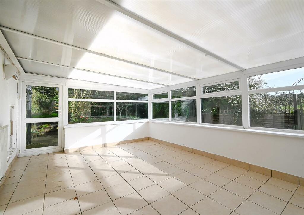 146 Broad Oak-13.jpg