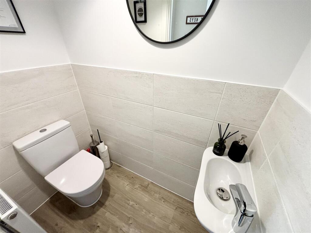 Guest Cloakroom