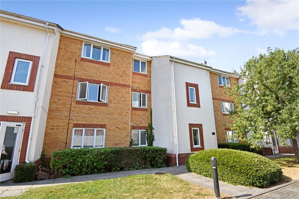 Redshank Court, Thatcham, Berkshire, RG19