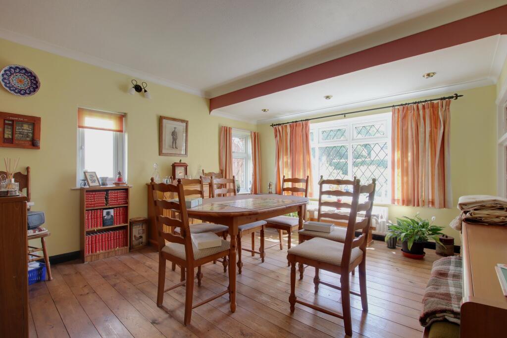 DINING ROOM/BEDROOM ONE