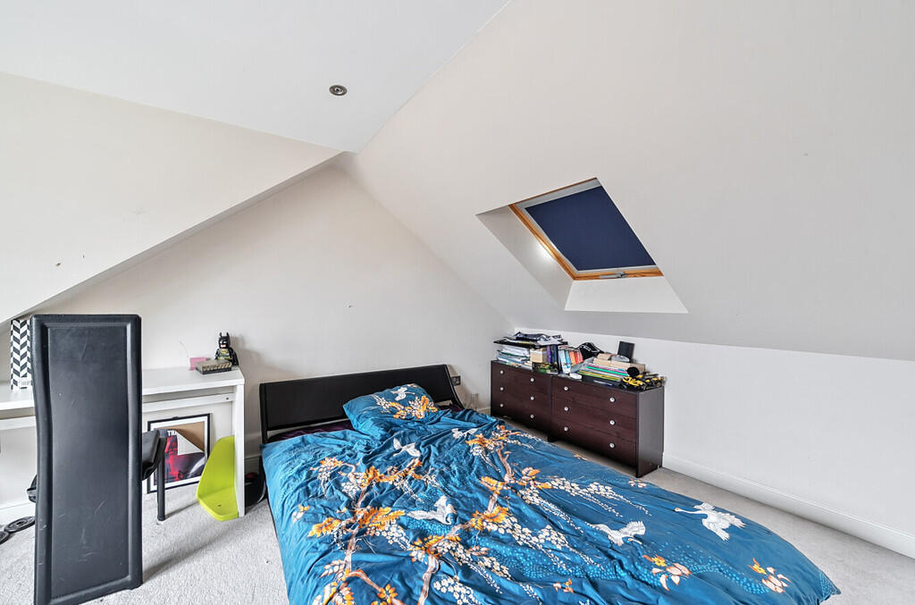 1318528-2-68652f6...