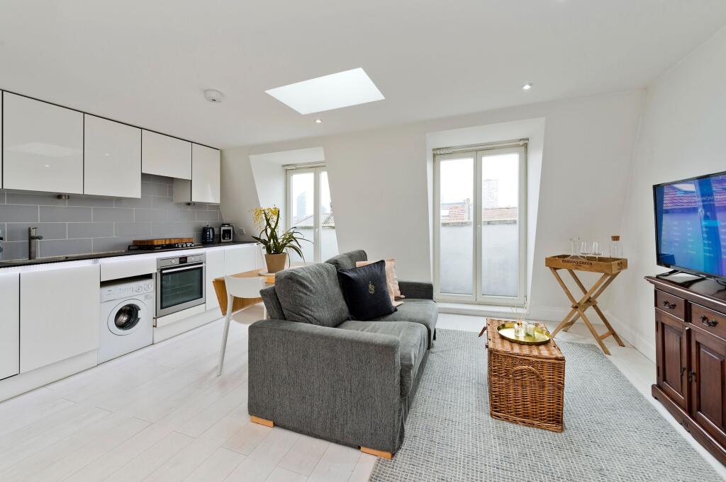 Battersea Park Road, London