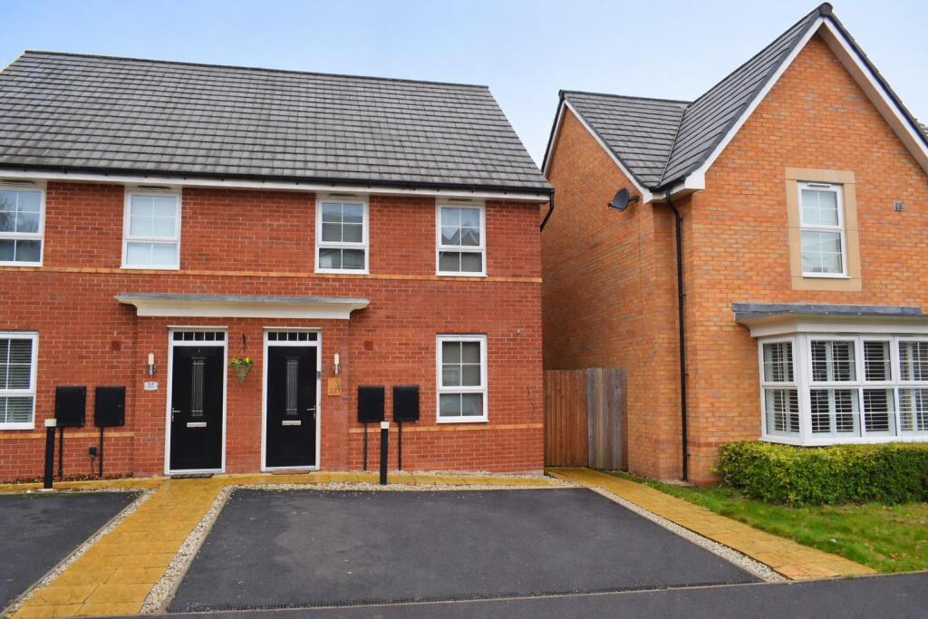 Woodpecker Way, Thrapston, Kettering