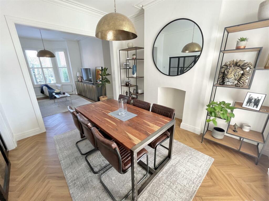 Dining Room Aspect 3.jpg
