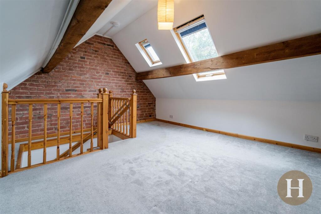 Hadleigh Estate Agents-4.jpg