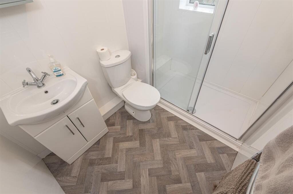 18 - 42 Prospect Ave HX2 7HP.jpg