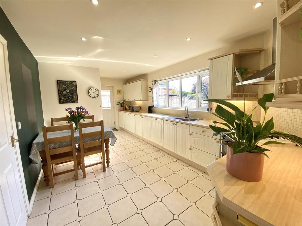 Photo 02-04-2025, 16 07 41.jpg