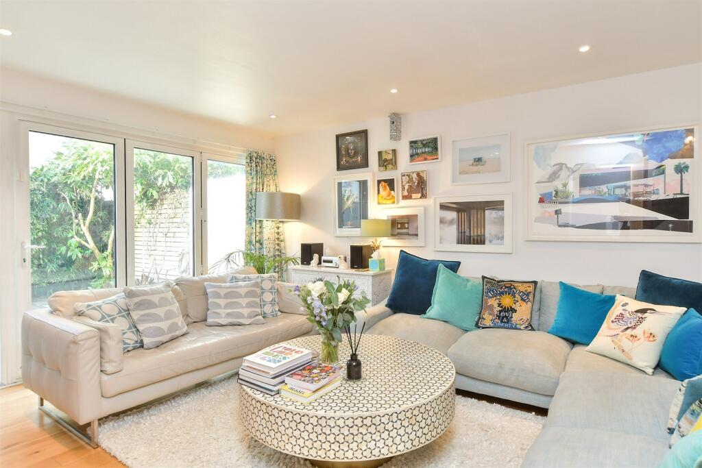 Internal Lifestyle Photograph