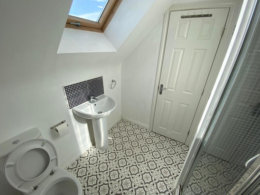 En-suite Bathroom