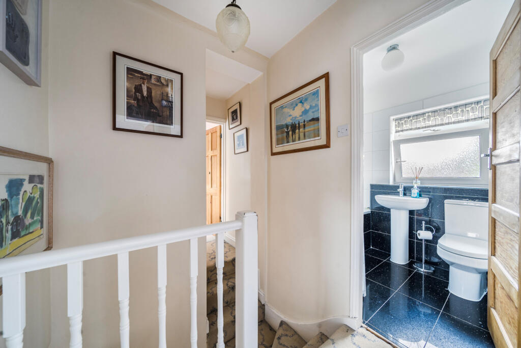 1295962-11-68307d...