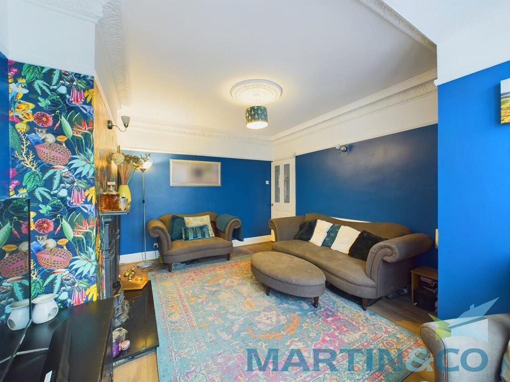 CAM01870G0-PR0147...