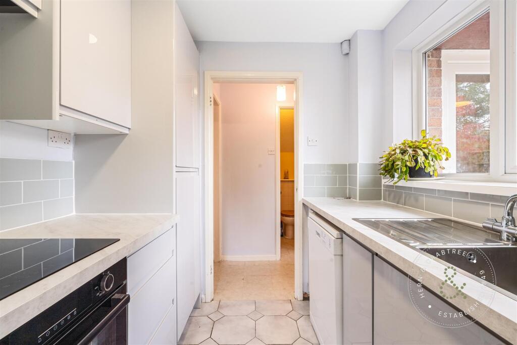 Maes Y Crochan, St Mellons, Cardiff (18).jpg