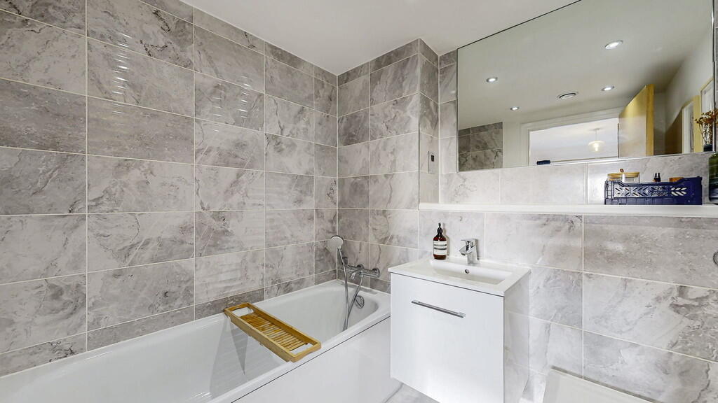 40-web-or-mls-372...