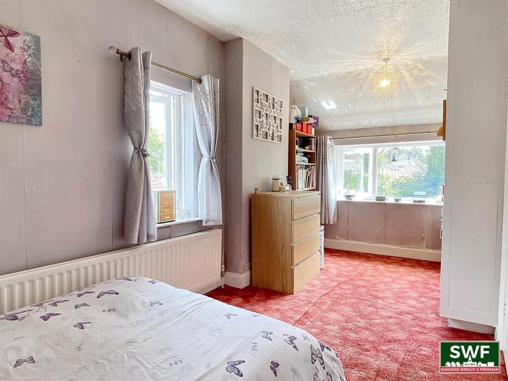 Bedroom2.1.jpg