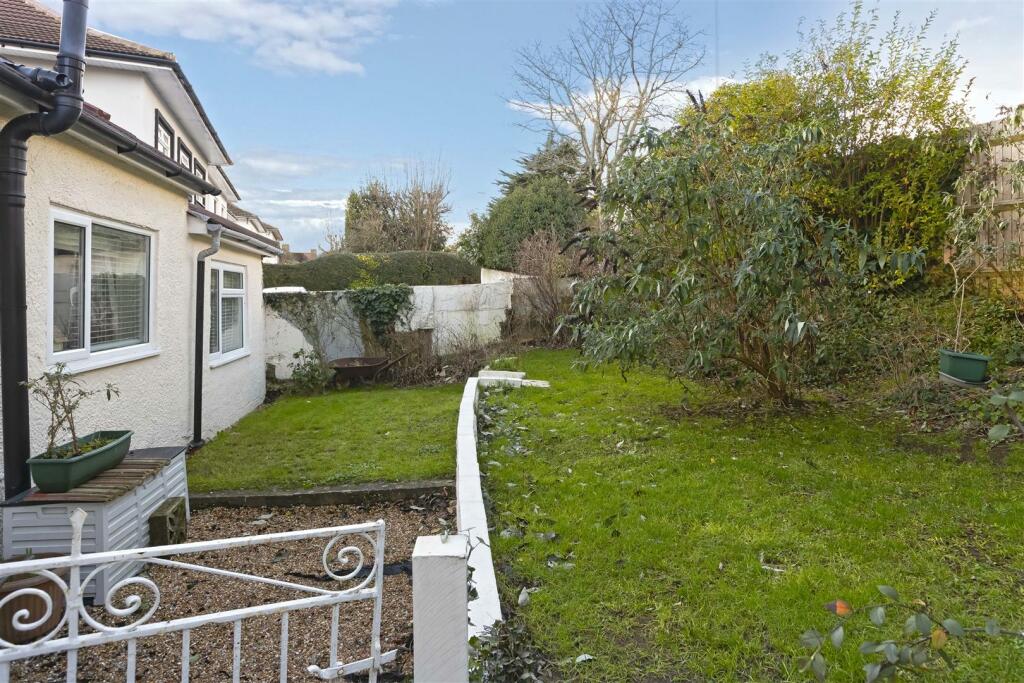 For Sale by Aspire Residential - Arundel Road