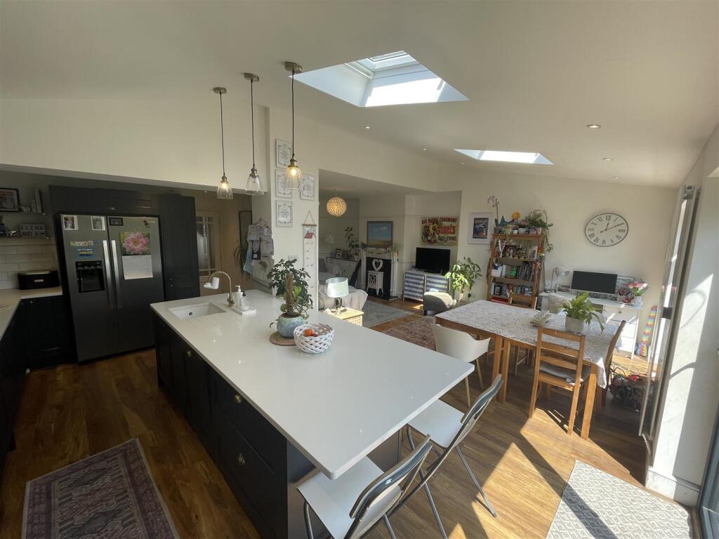 Photo 10-05-2025, 12 10 08.jpg