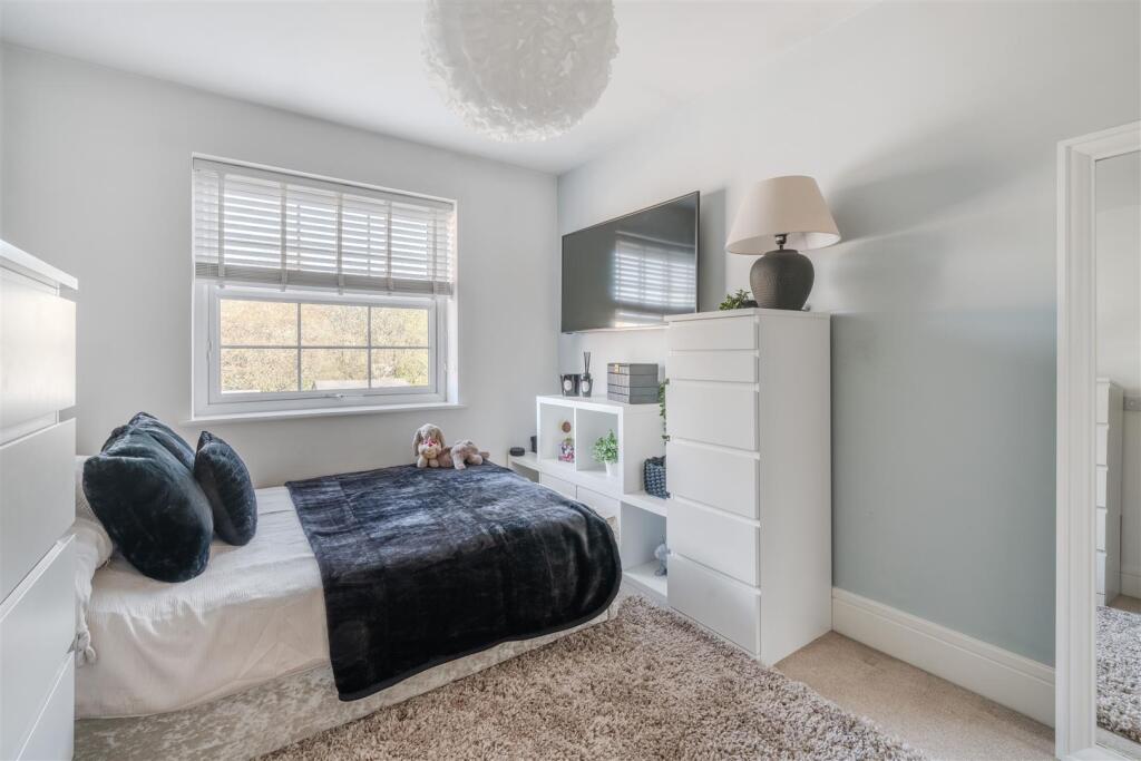 Bedroom 3.jpg