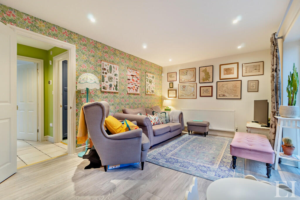 8627621-interior0...