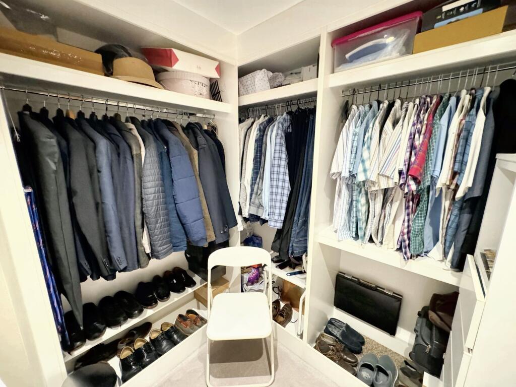 Walk-In 2