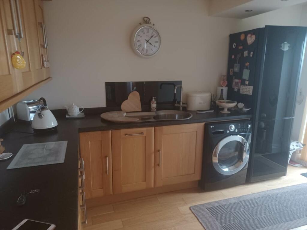 Kitchen 2