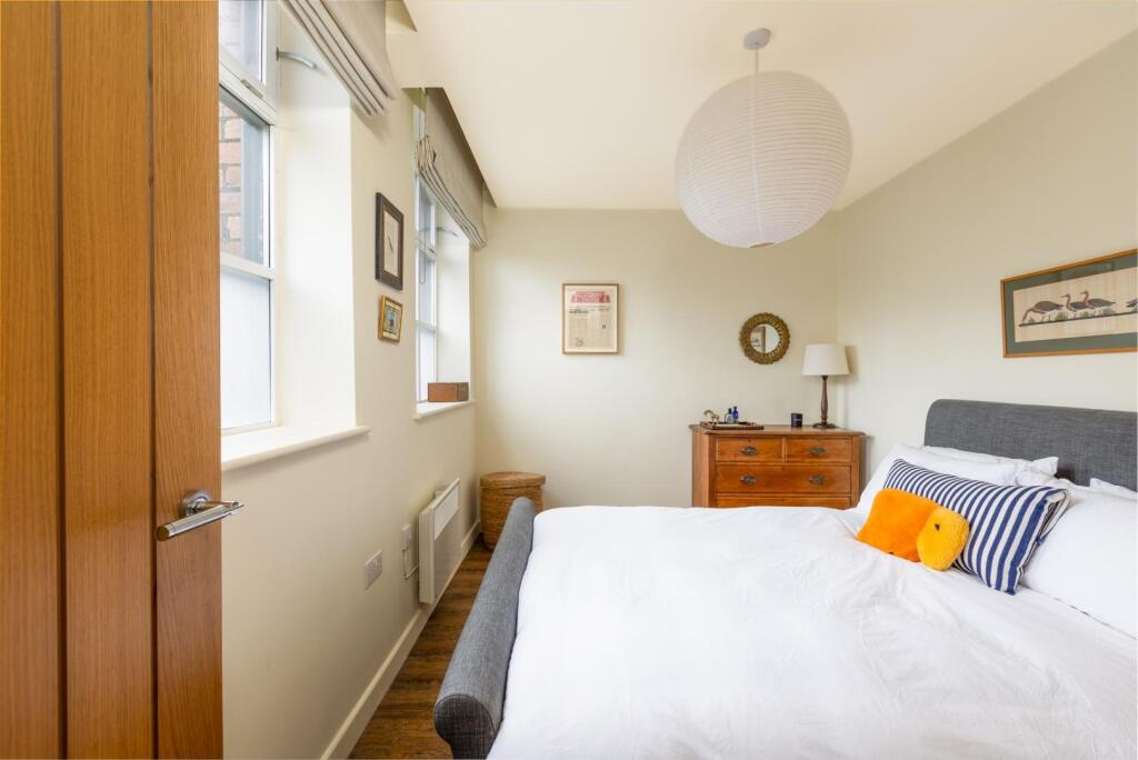 5, The Boot Factory, BS5-1.jpg