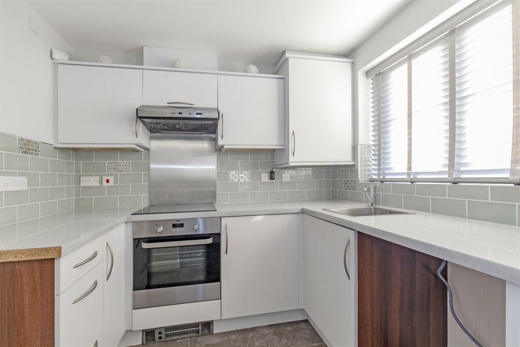 Kitchen-2.jpg