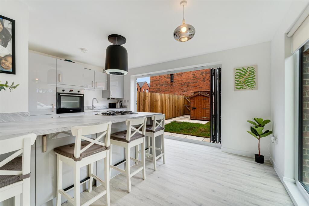 Dining Kitchen 5