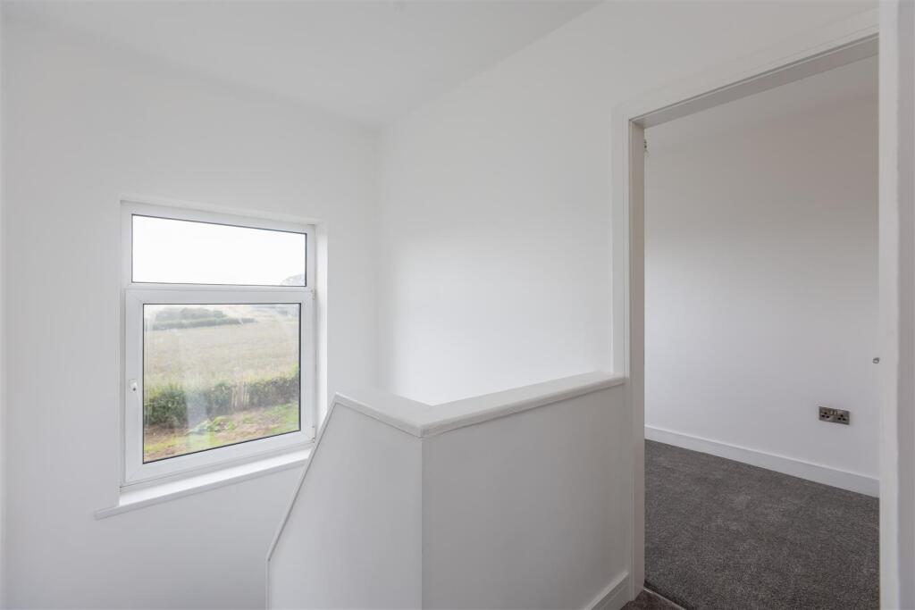 Chestnut Avenue 9 Landing.jpg