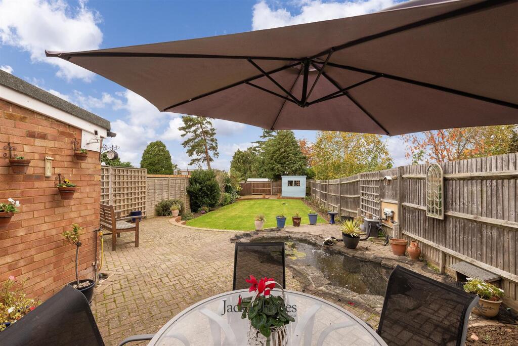 36 Framley Rd, TN10 4HS 013.jpg