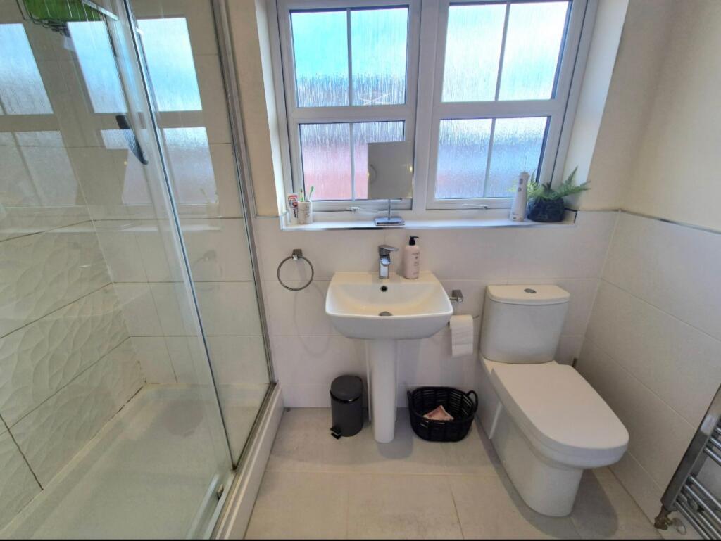 En-suite shower room
