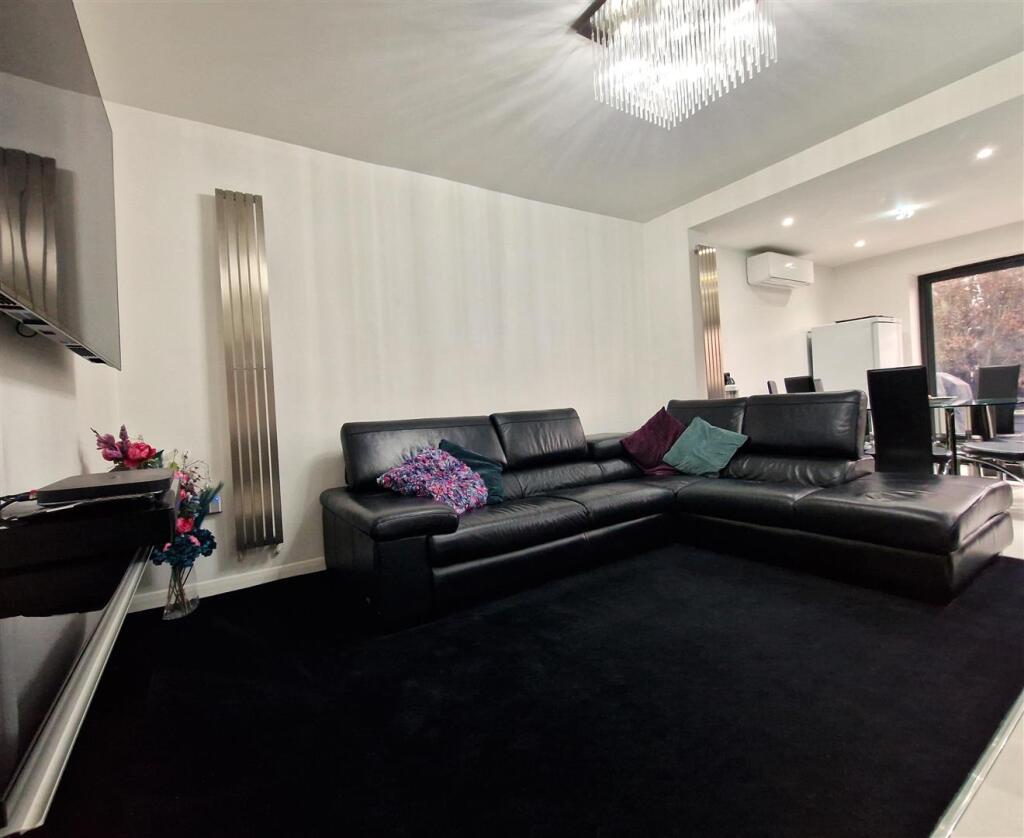 Living room.jpg