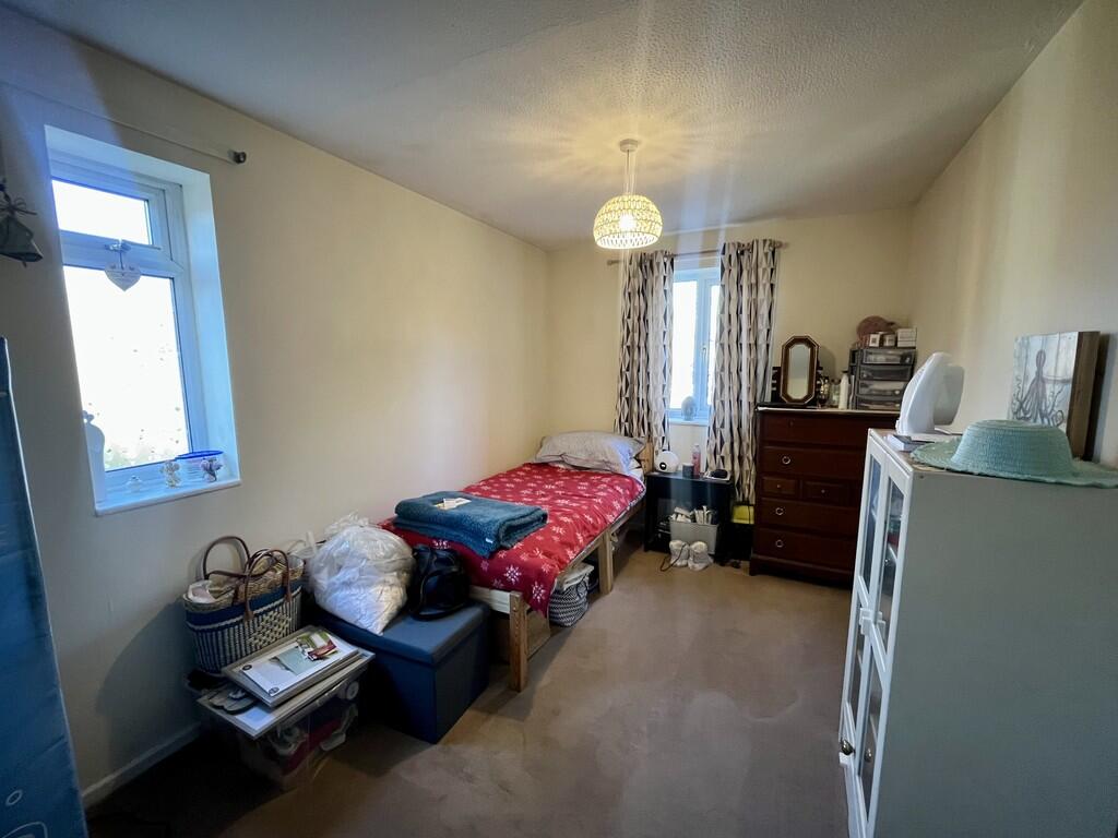 bed 1