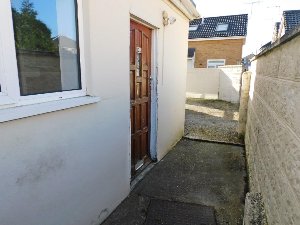 Private Entrance