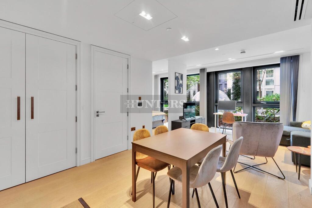 Dining area        .jpg