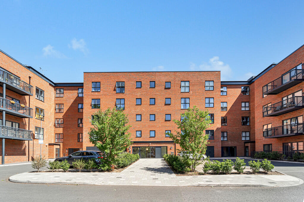 Pitcher Lane, Ashford