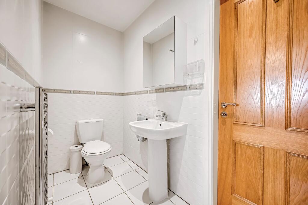 Ensuite