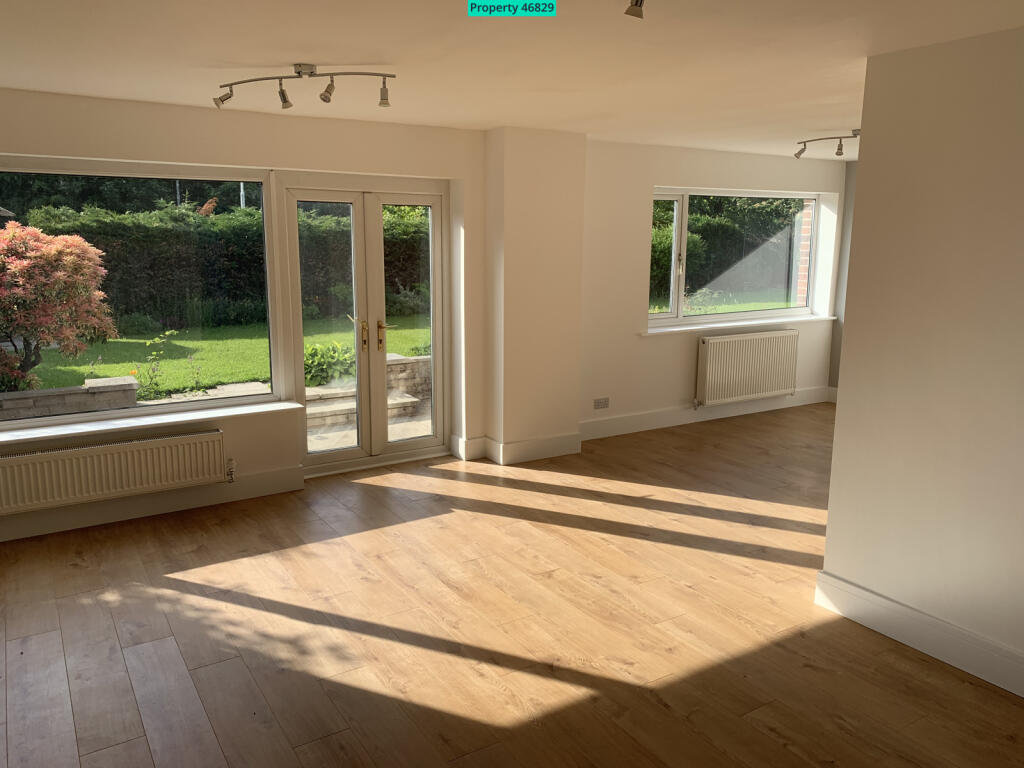 Living/dining room