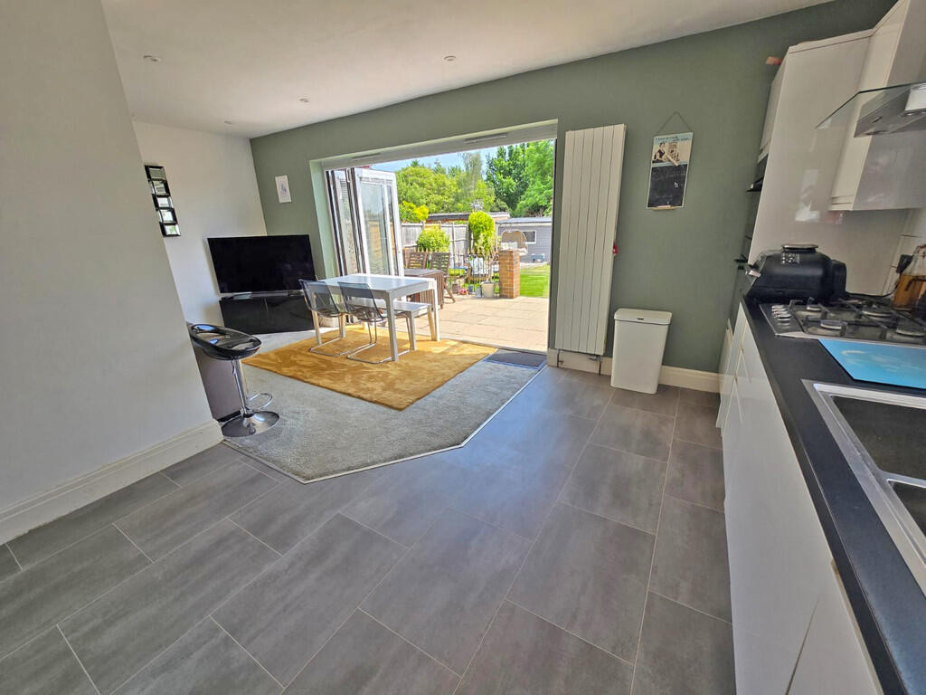 Kitchen (3)