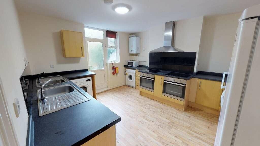7_Hoole_Road