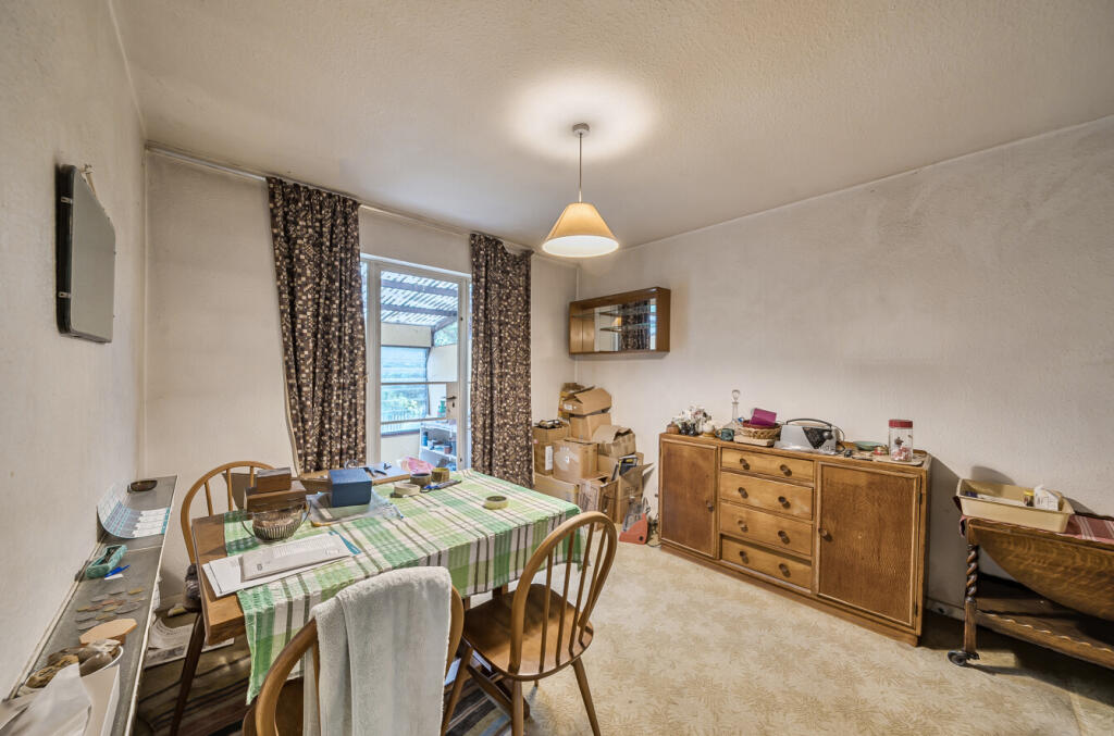 1346134-16-68b1f1...