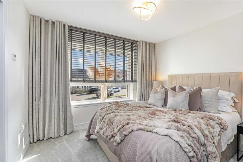 Bedroom One (1)