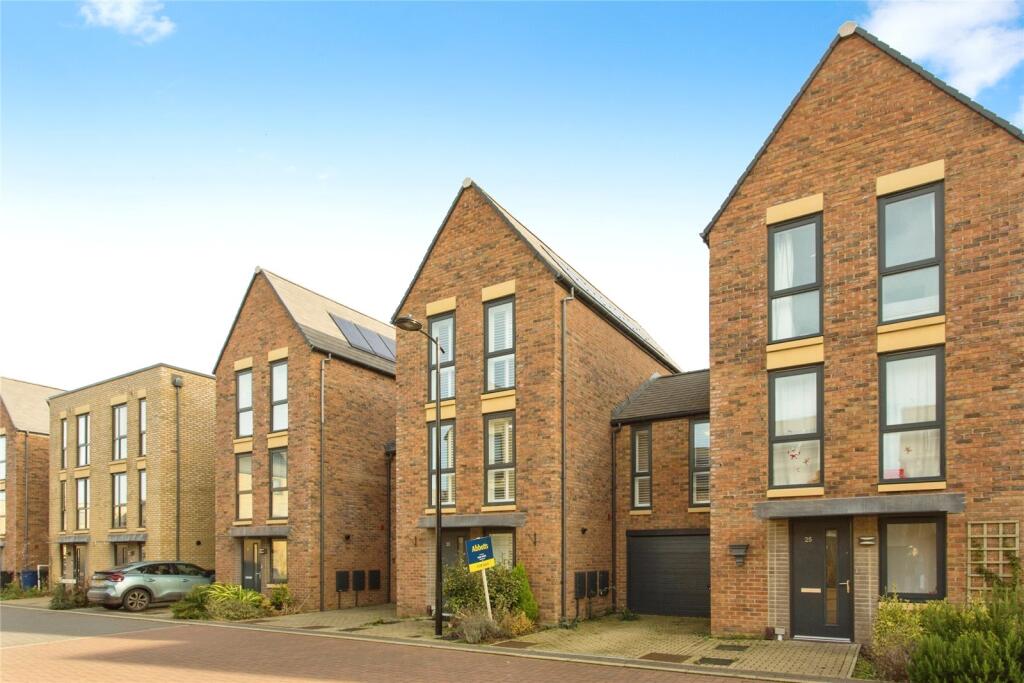 Ploughman Way, Trumpington, Cambridge, Cambridgeshire, CB2