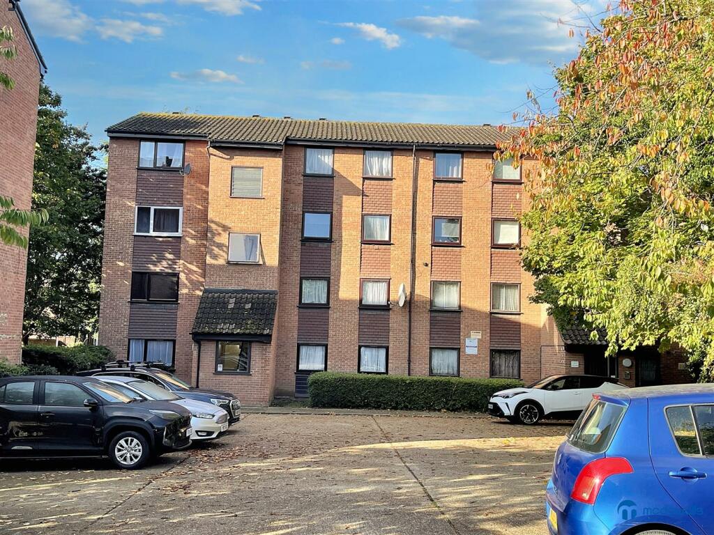 GFF_231GurneyClose_IG11 (1000).jpg